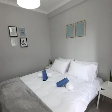 Rita's Apartamento La Canea